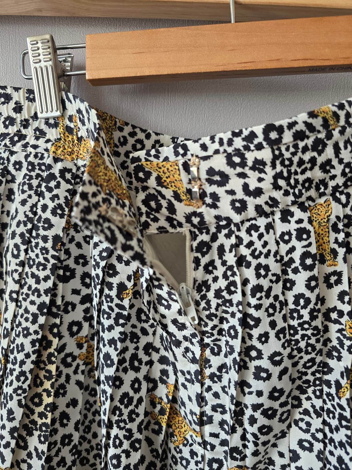 90s 빈티지 골드 레오파드 플리츠 스커트 상품이미지4