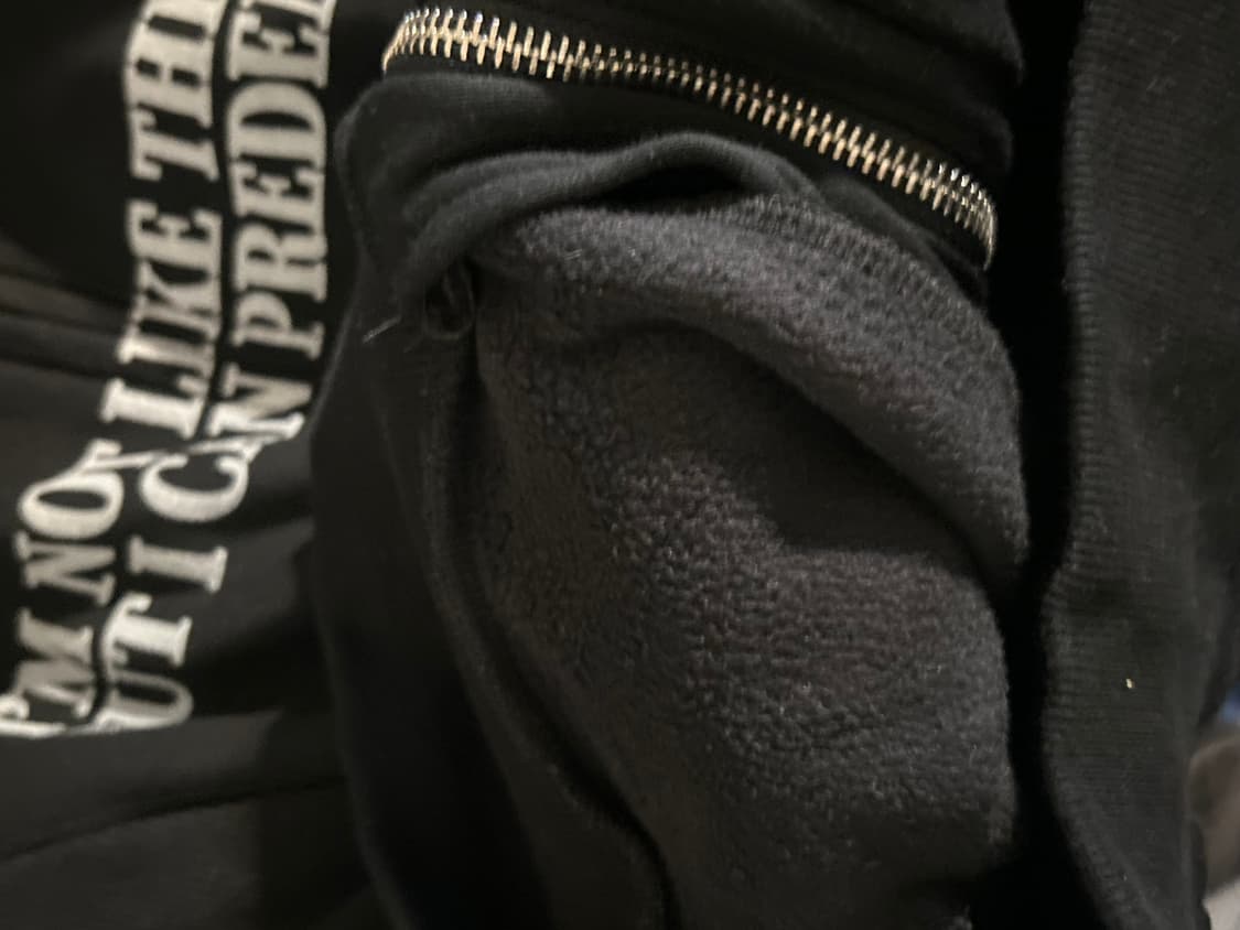 빈티지 블랙 투웨이 프린팅 기모 집업 상품이미지3