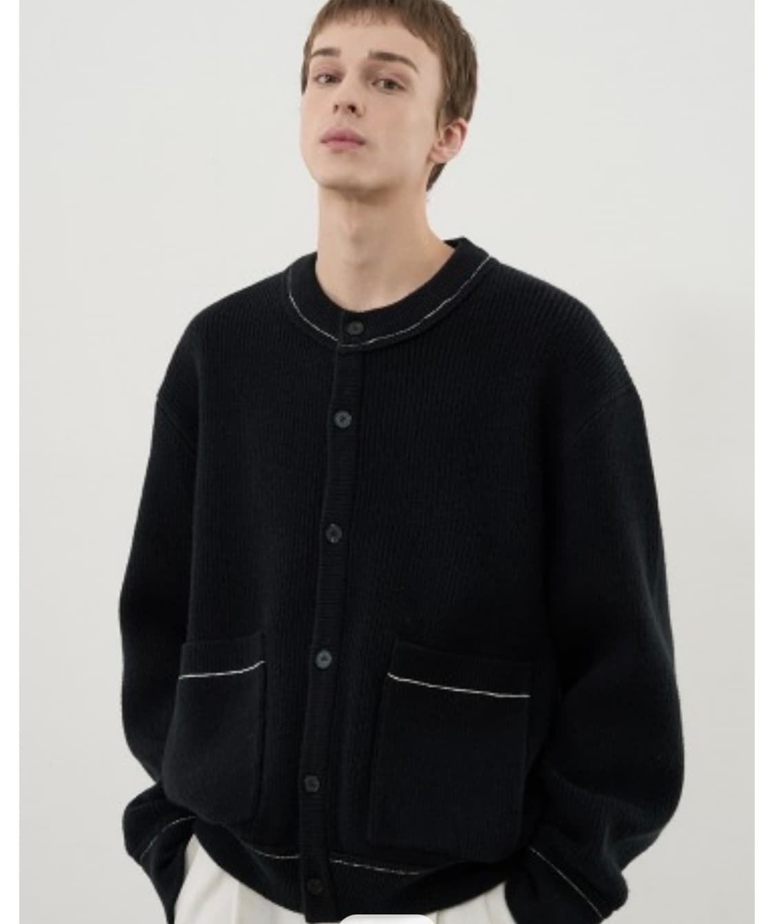 스티치 포인트 PBT 라운드 가디건 [BLACK] 상품이미지2