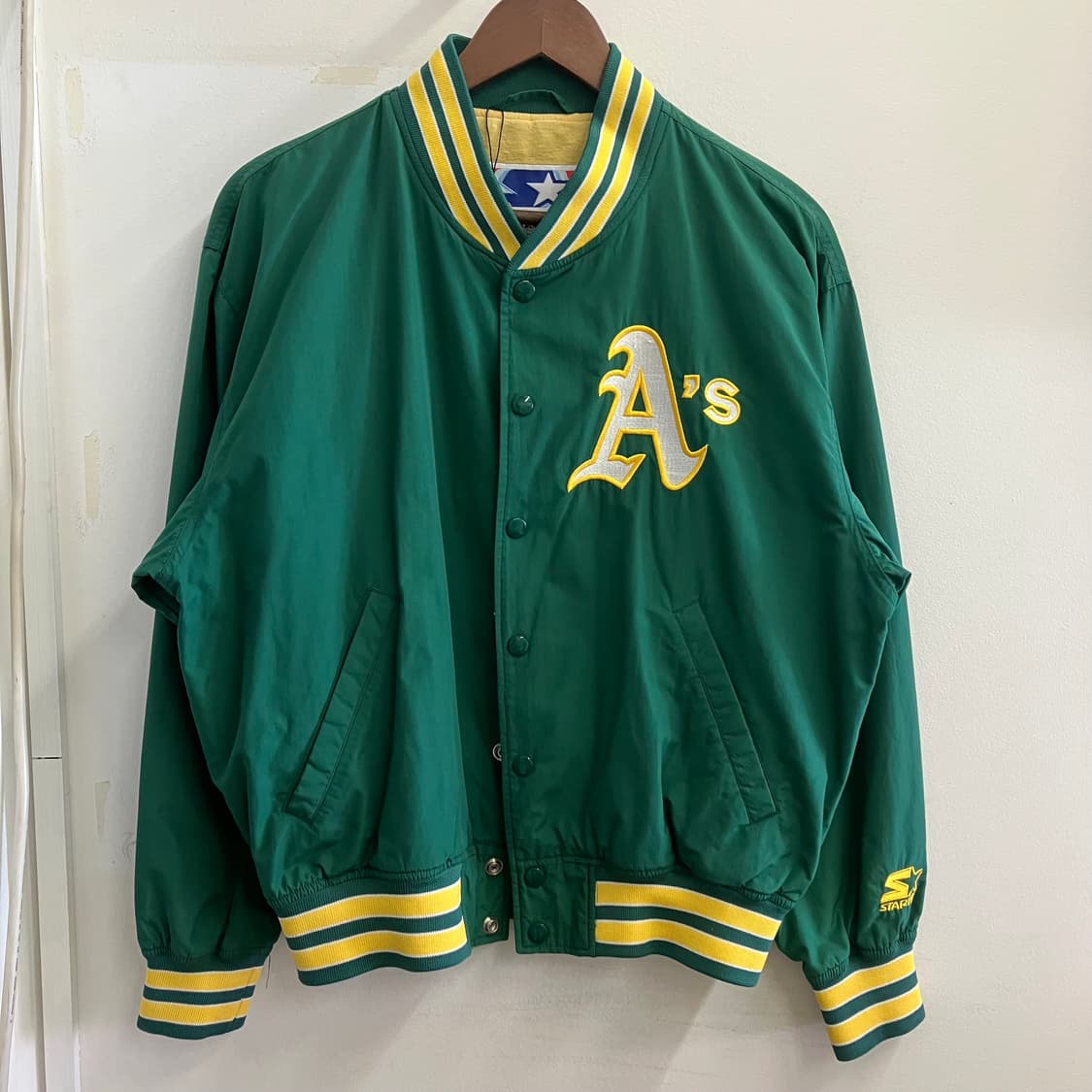 N173 스타터 오클랜드 애슬레틱스 스타디움 자켓 상품이미지1