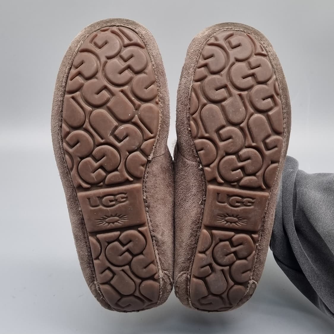 어그 ugg 다코타퓨터 여성모카신230 상품이미지3