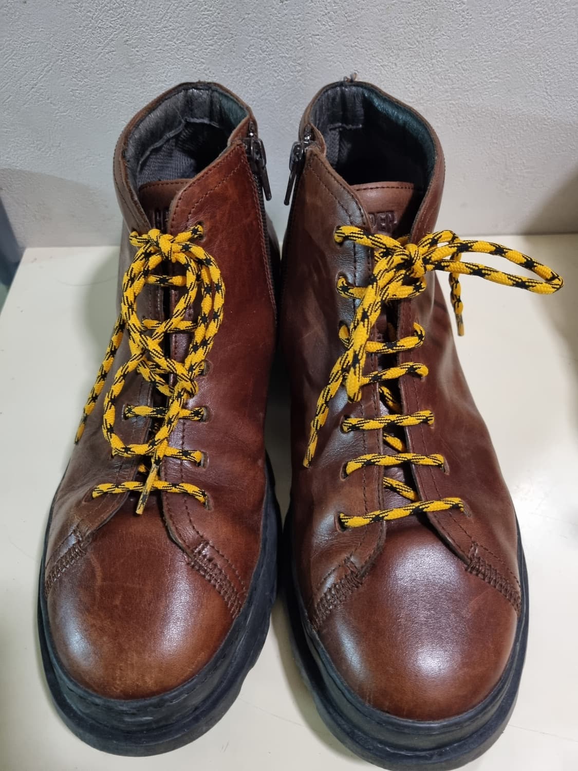 2 types of boots  상품이미지5