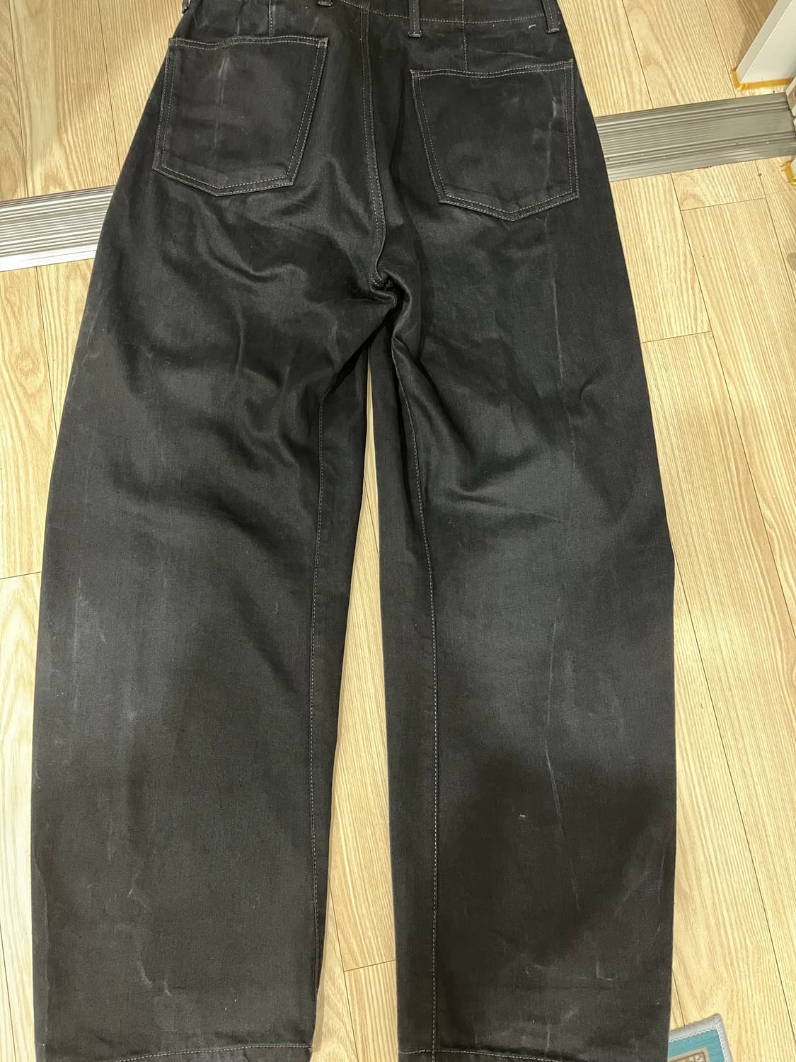 (S)르메르 트위스티드 벨티드 팬츠 블랙 상품이미지2