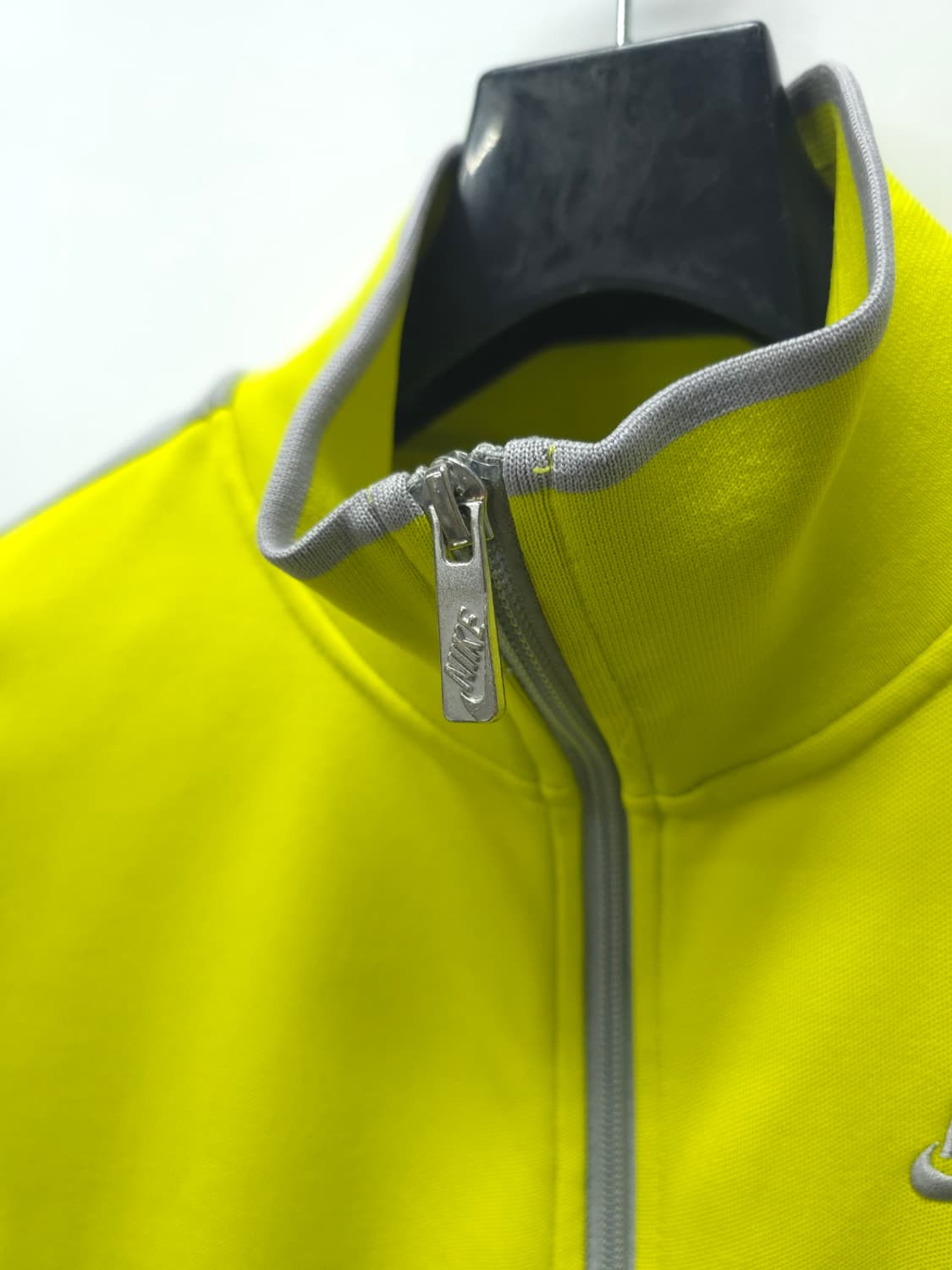 나이키 유니섹스 네온형광 집업 ( 남성95/ 여성66~66반 ) 상품이미지4