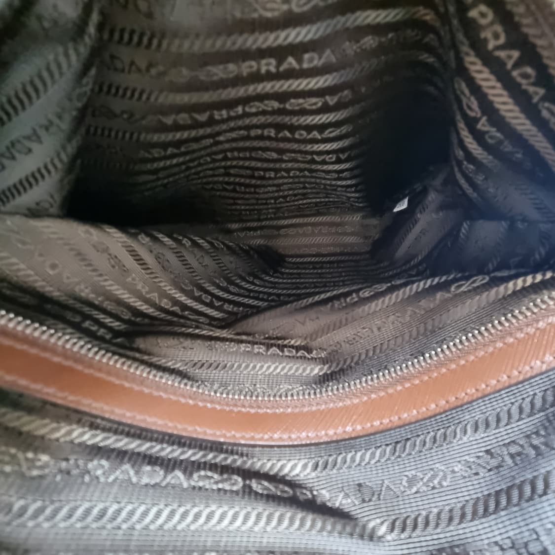 프라다 PRADA 사피아노 가죽 브리프케이스 (남여공용 서류 가방) 상품이미지9