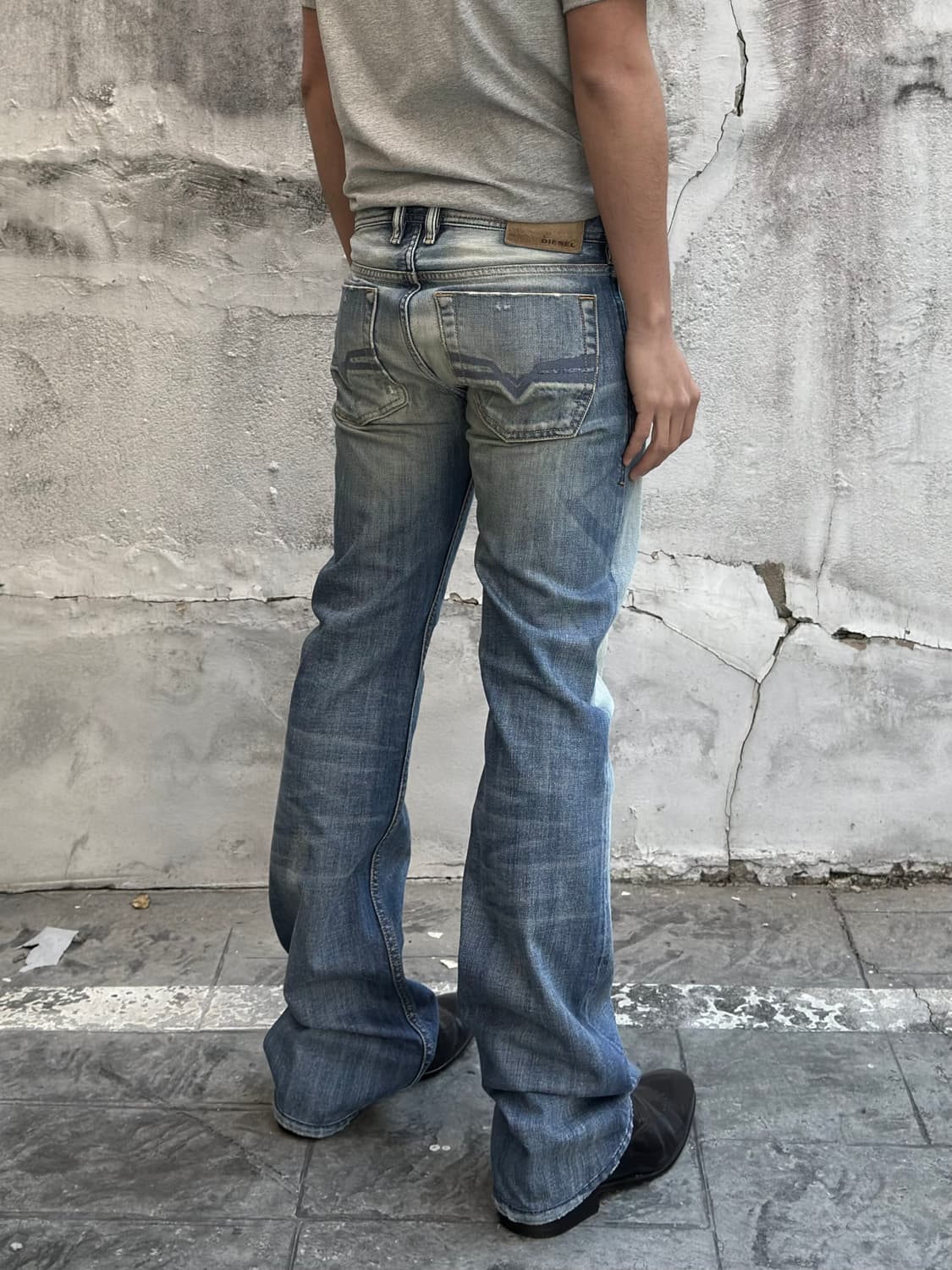 디젤 ZATINY 플레어 데님 팬츠 상품이미지2