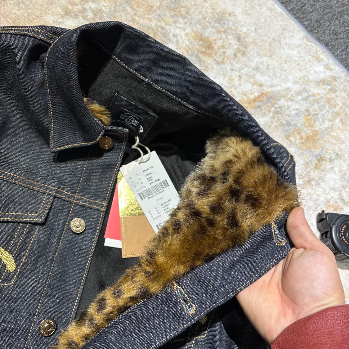 에비수 레오파드 안감 백로고 데님 트러커 자켓 상품이미지7