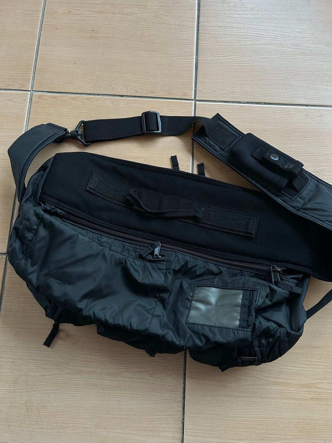 90’s Gap 유틸리티 슬링백 상품이미지1