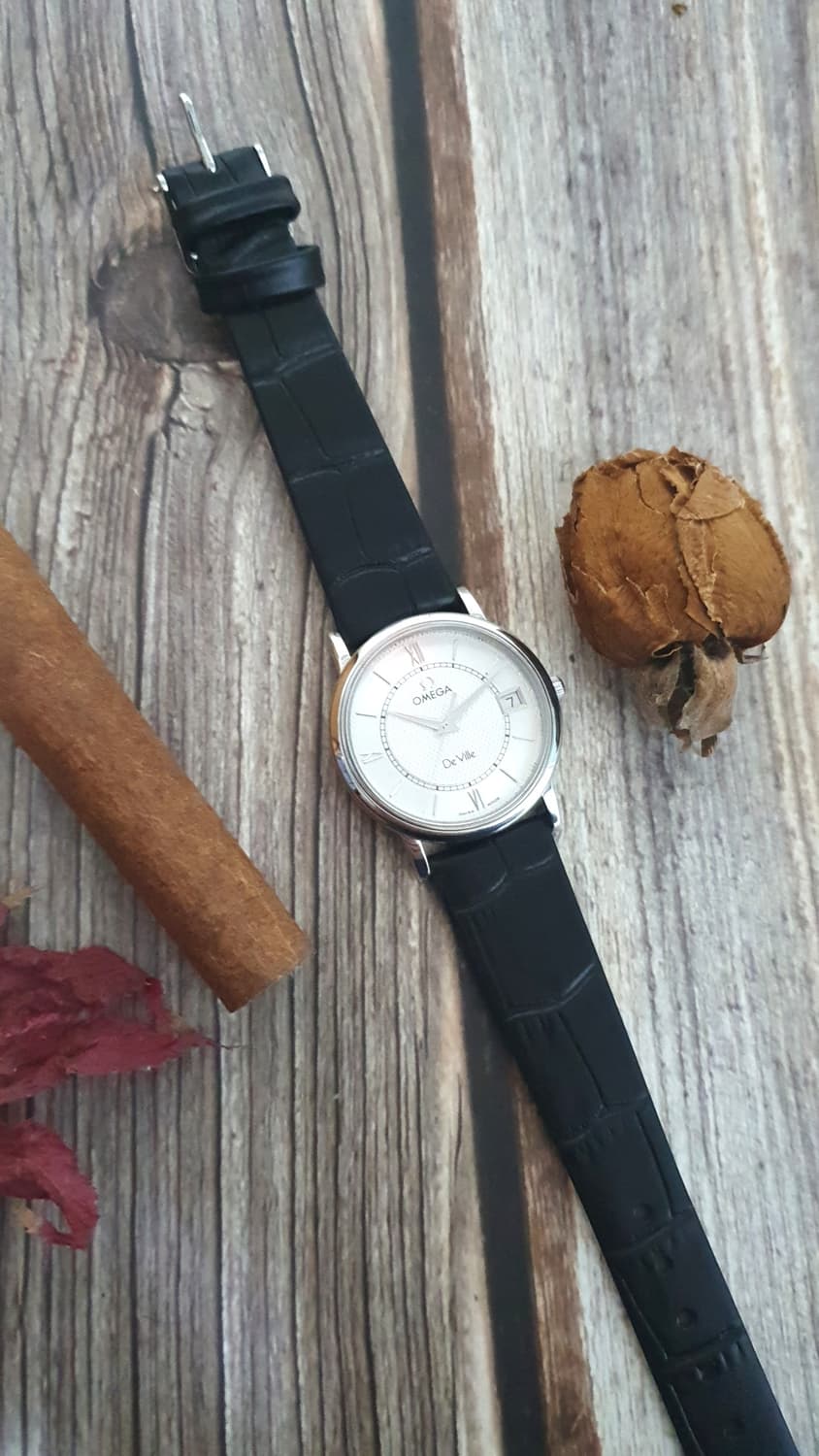 오메가 드빌 프레스티지 남여공용 쿼츠시계 상품이미지5