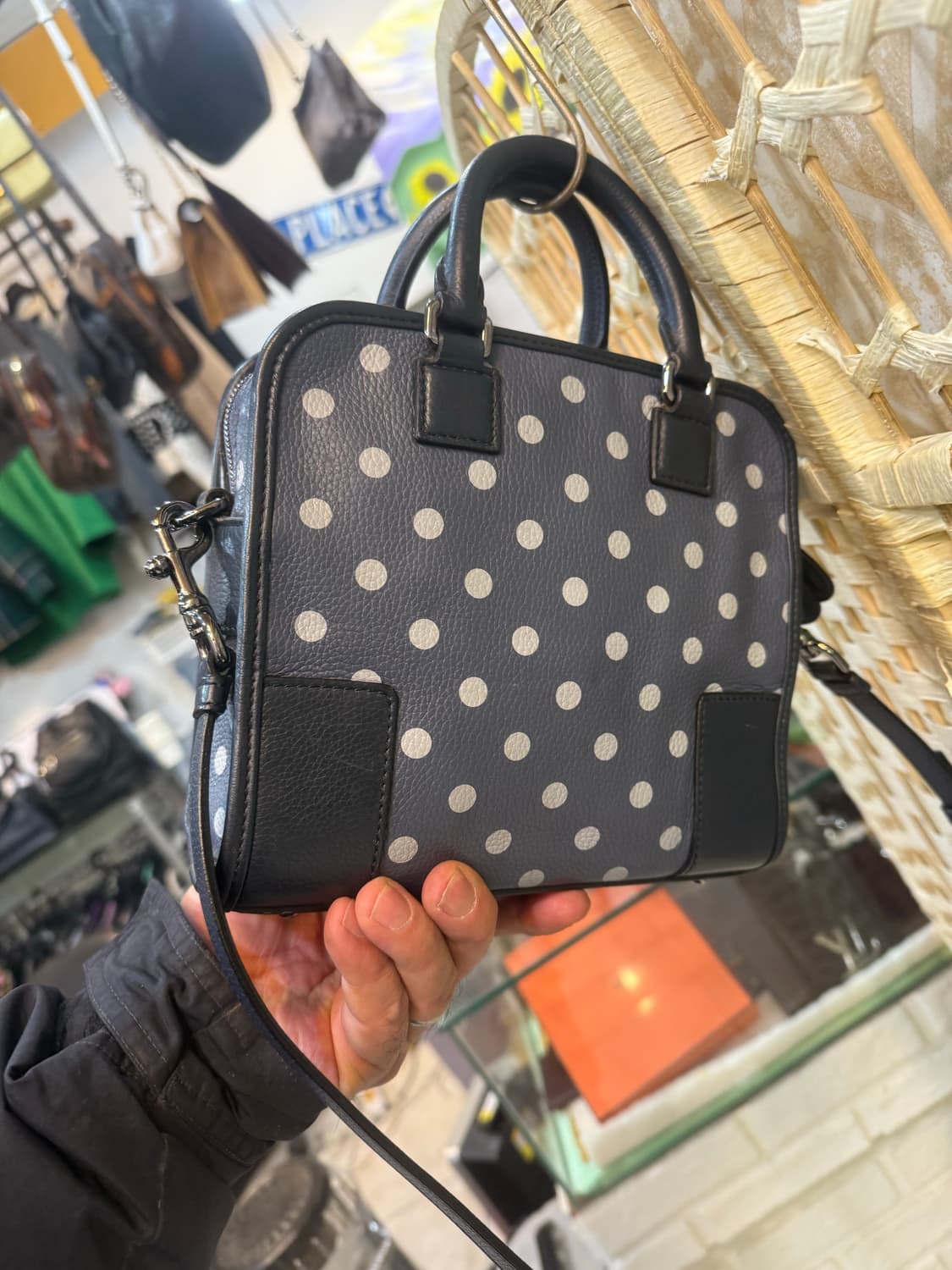 정품 로에베 크루즈 2way백 팝니다 상품이미지4