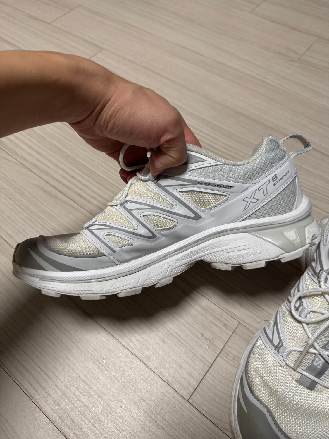 살로몬 xt-6 익스팬스 바닐라 아이스 화이트 275 상품이미지3