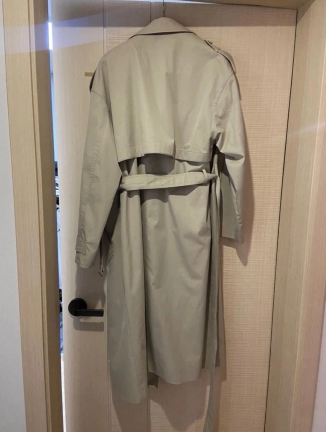 인사일런스 트렌치 크림색 m사이즈 상품이미지2