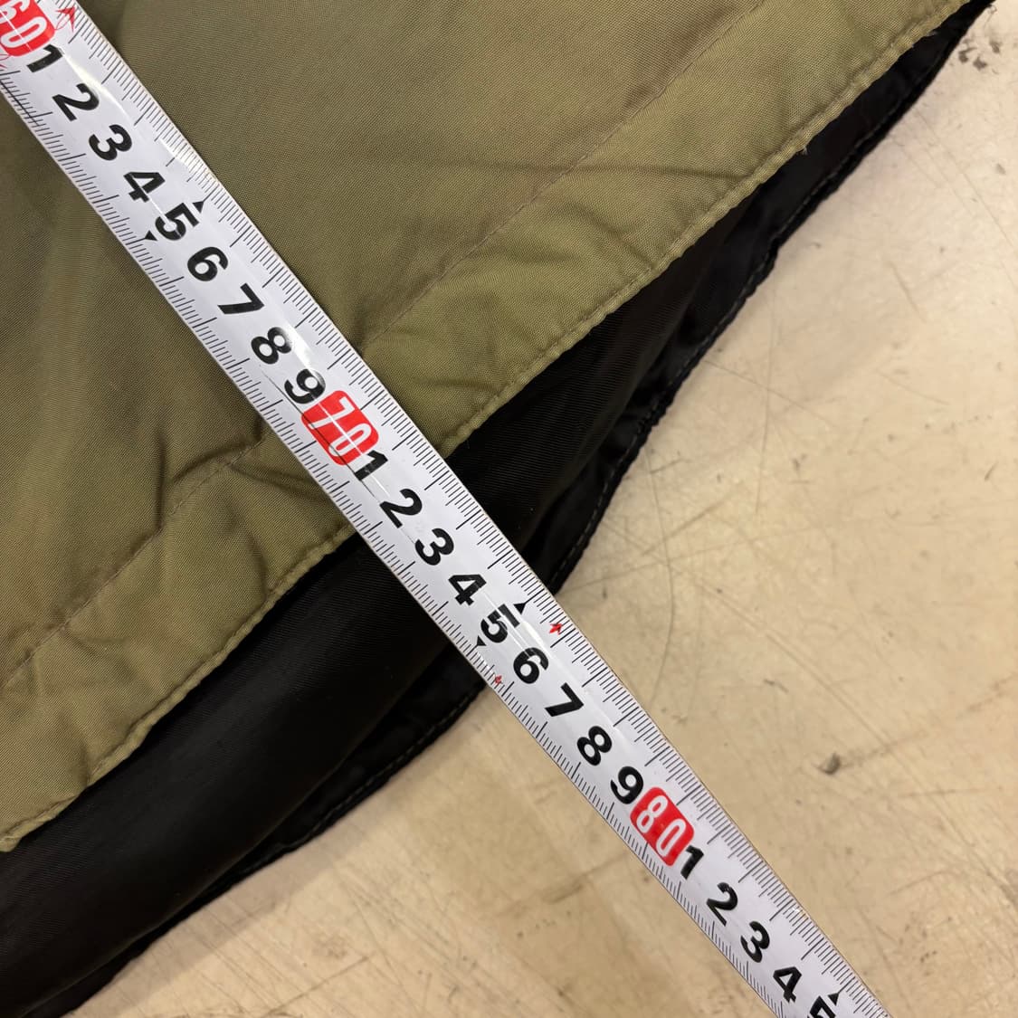 아디다스 이큅먼트 덕다운 스카치 패딩 상품이미지5