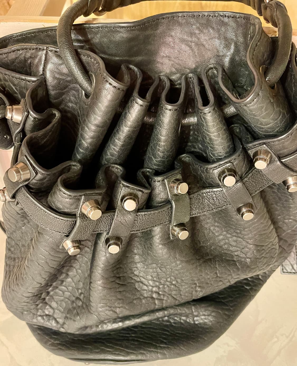 알렉산더 왕(Alexander Wang)디에고(Diego) 버킷백 상품이미지5