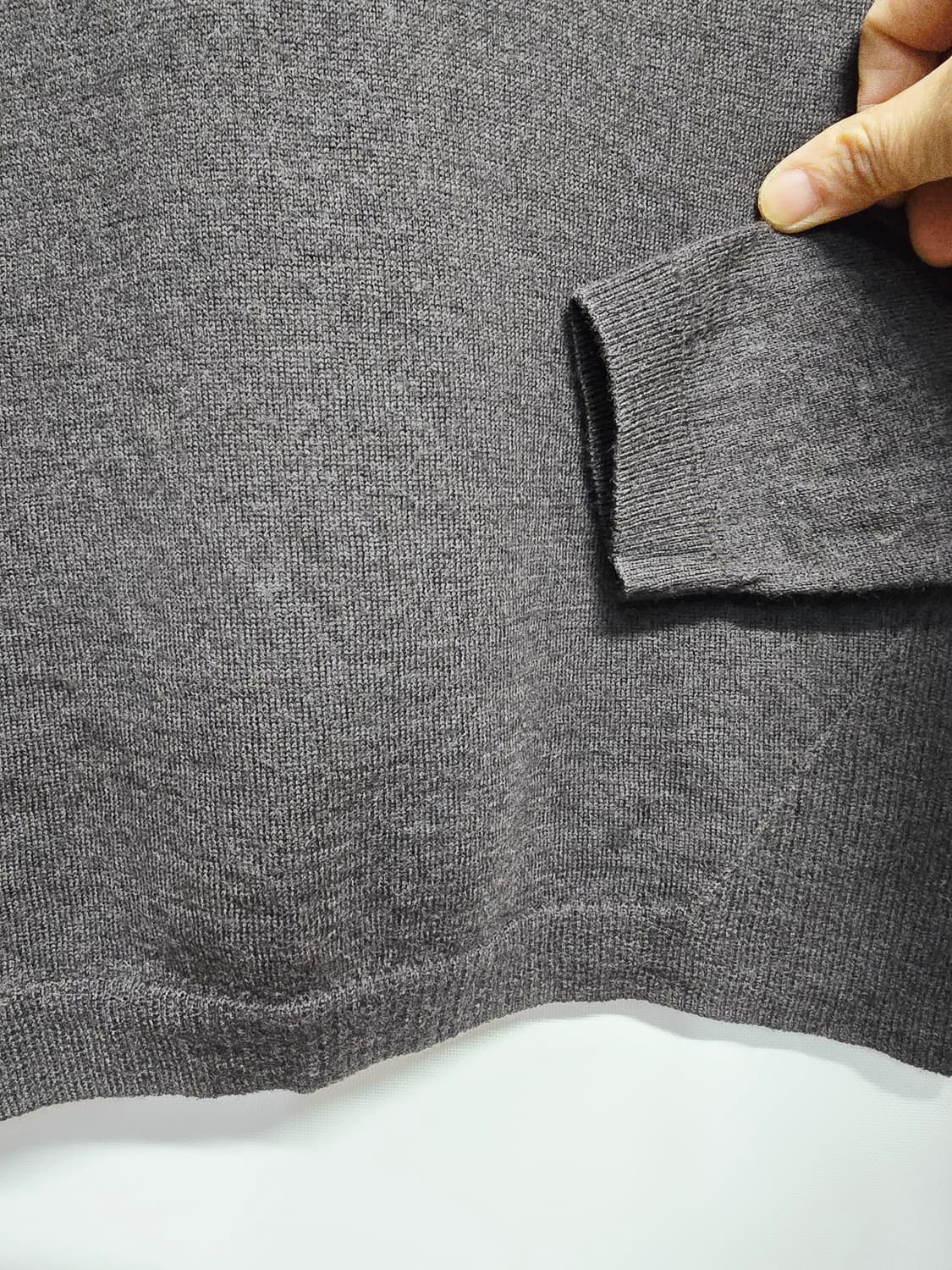 COS 브라운 라운드넥 메리노울 니트 스웨터 상품이미지3