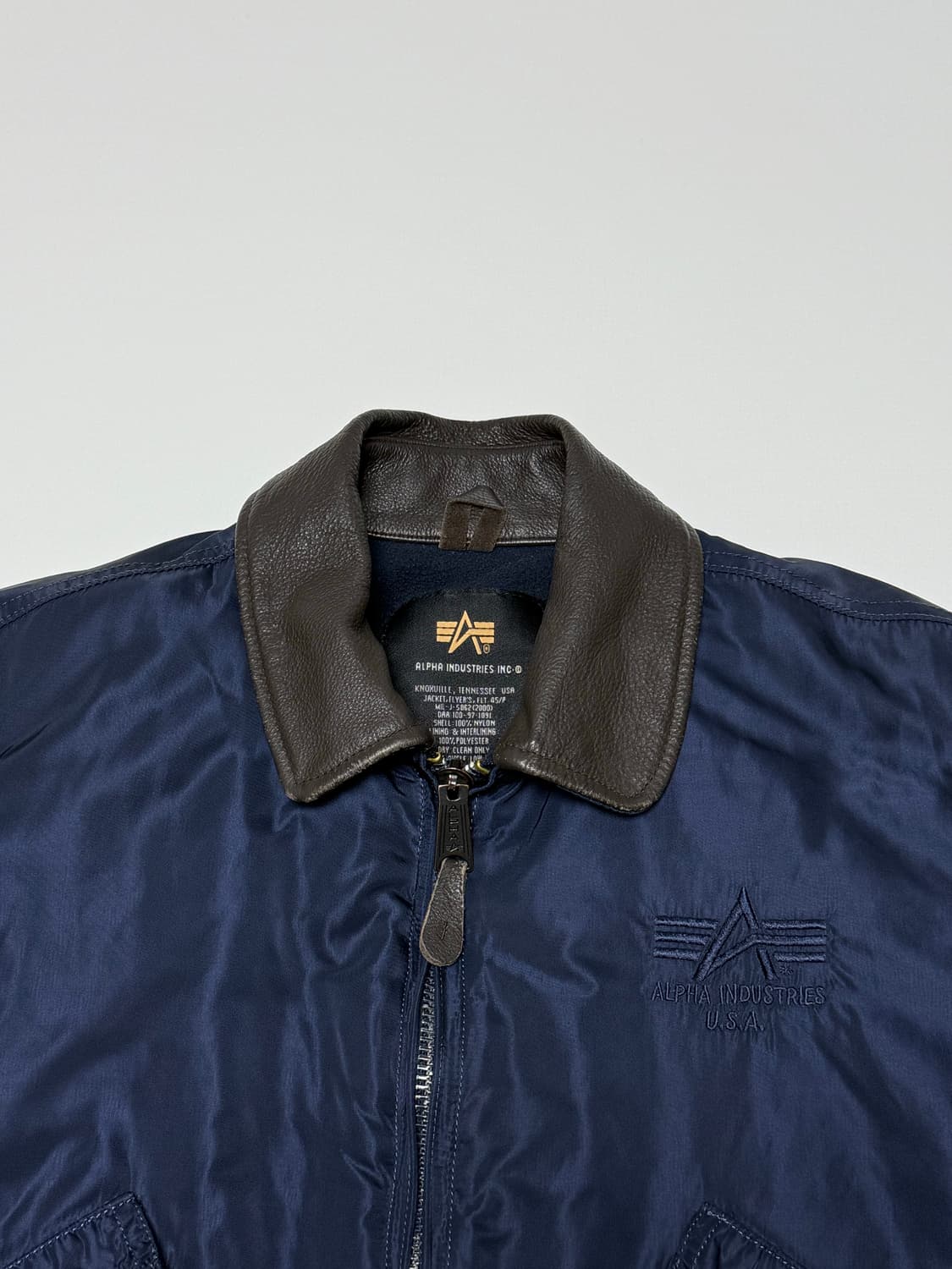 90s 알파인더스트리 CWU-45P 플라이트 ma-1 봄버 L USA 상품이미지4