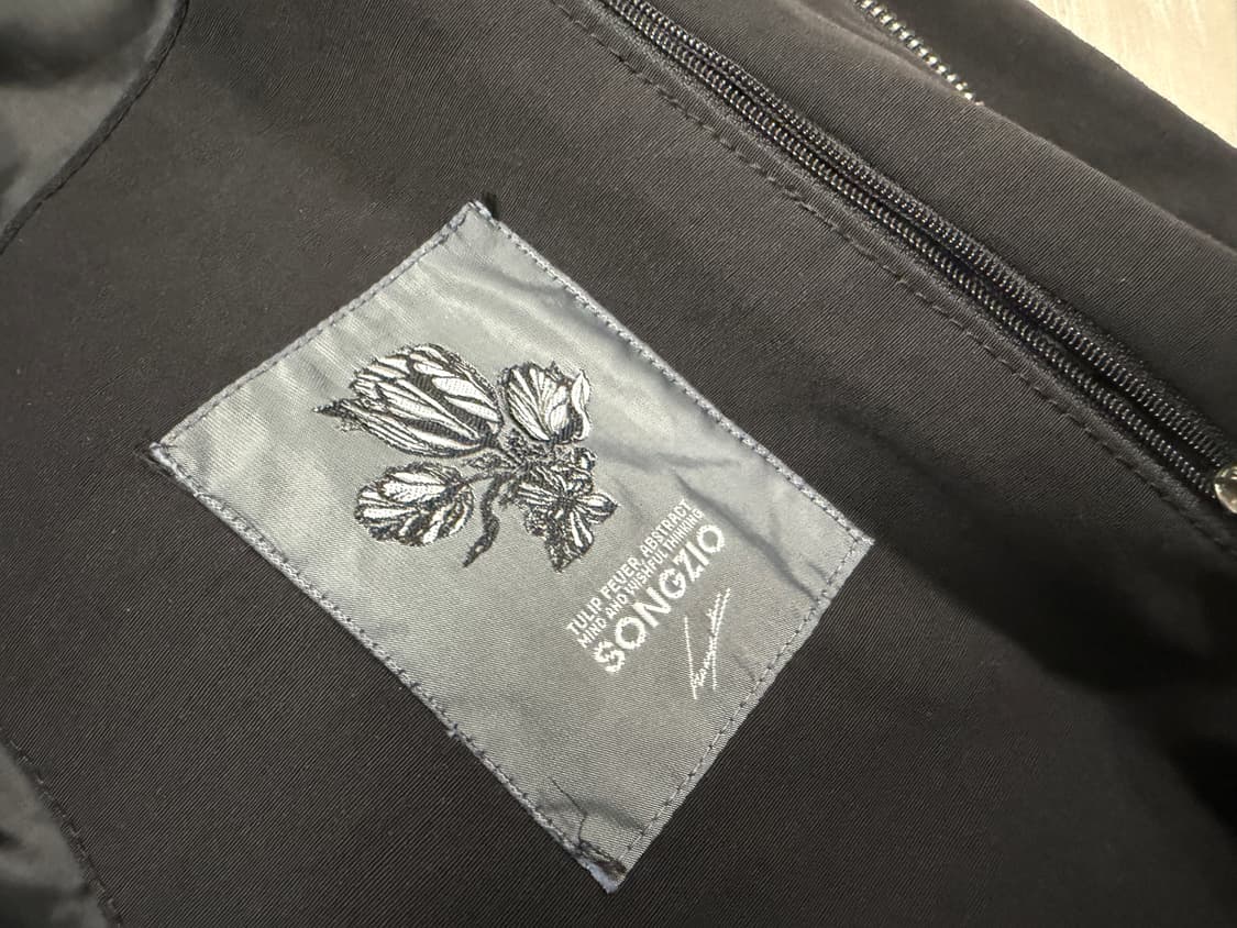 송지오 블랙 후드 자켓 105 상품이미지7