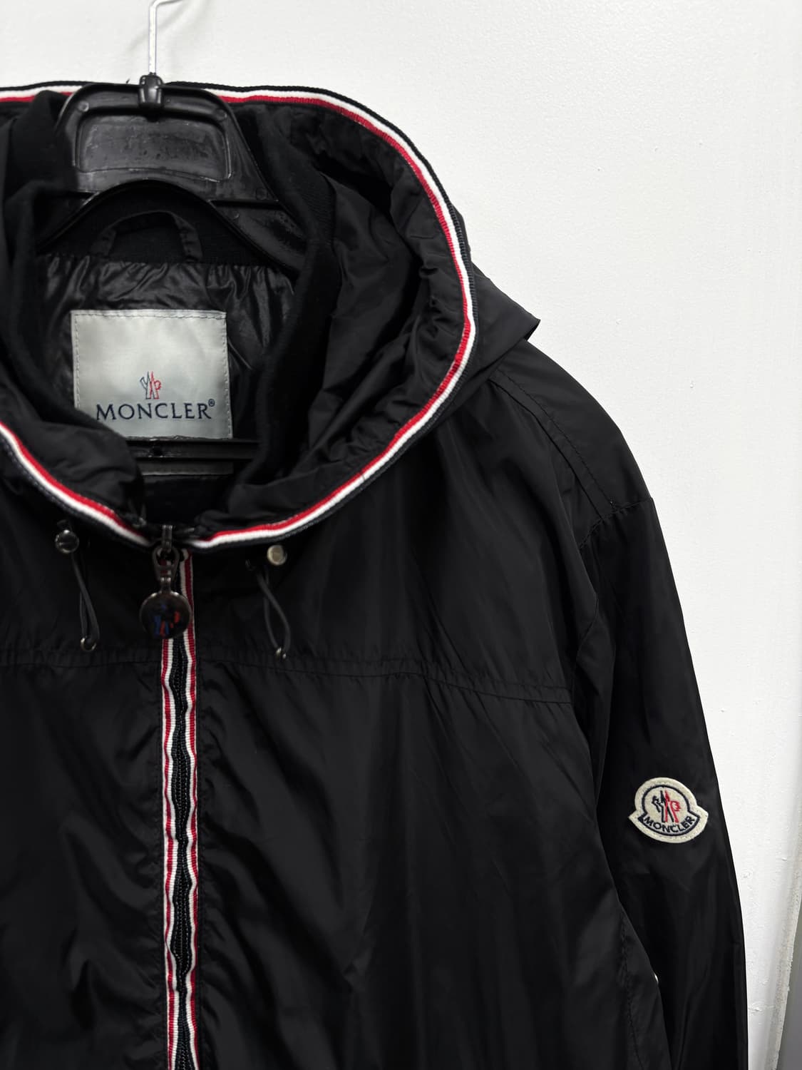 몽클레어 바람막이 자켓 상품이미지3