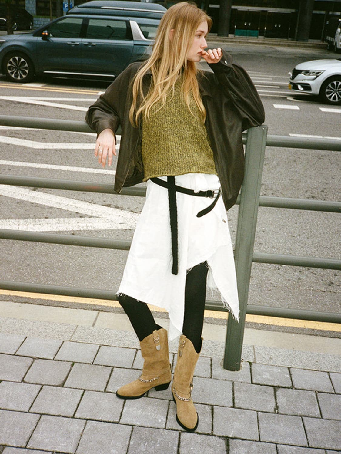 기호 khiho DIDI CHAIN WESTERN BOOTS 상품이미지1