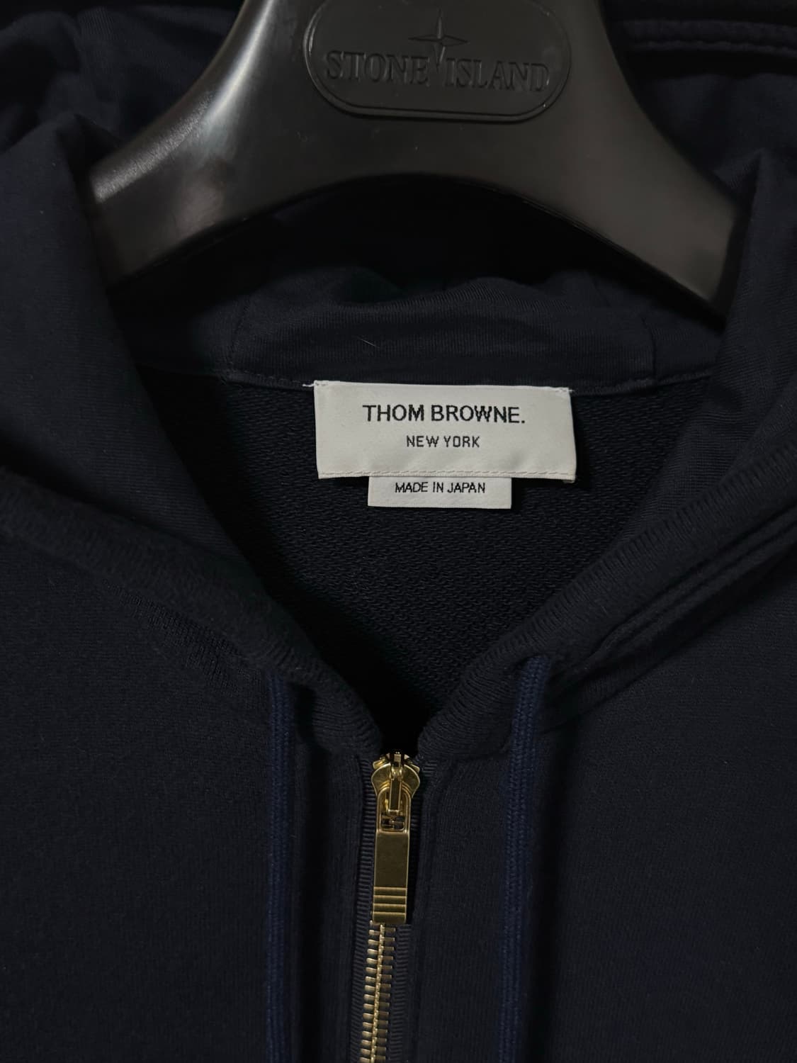 톰브라운 사선완장 후드집업 네이비 상품이미지3