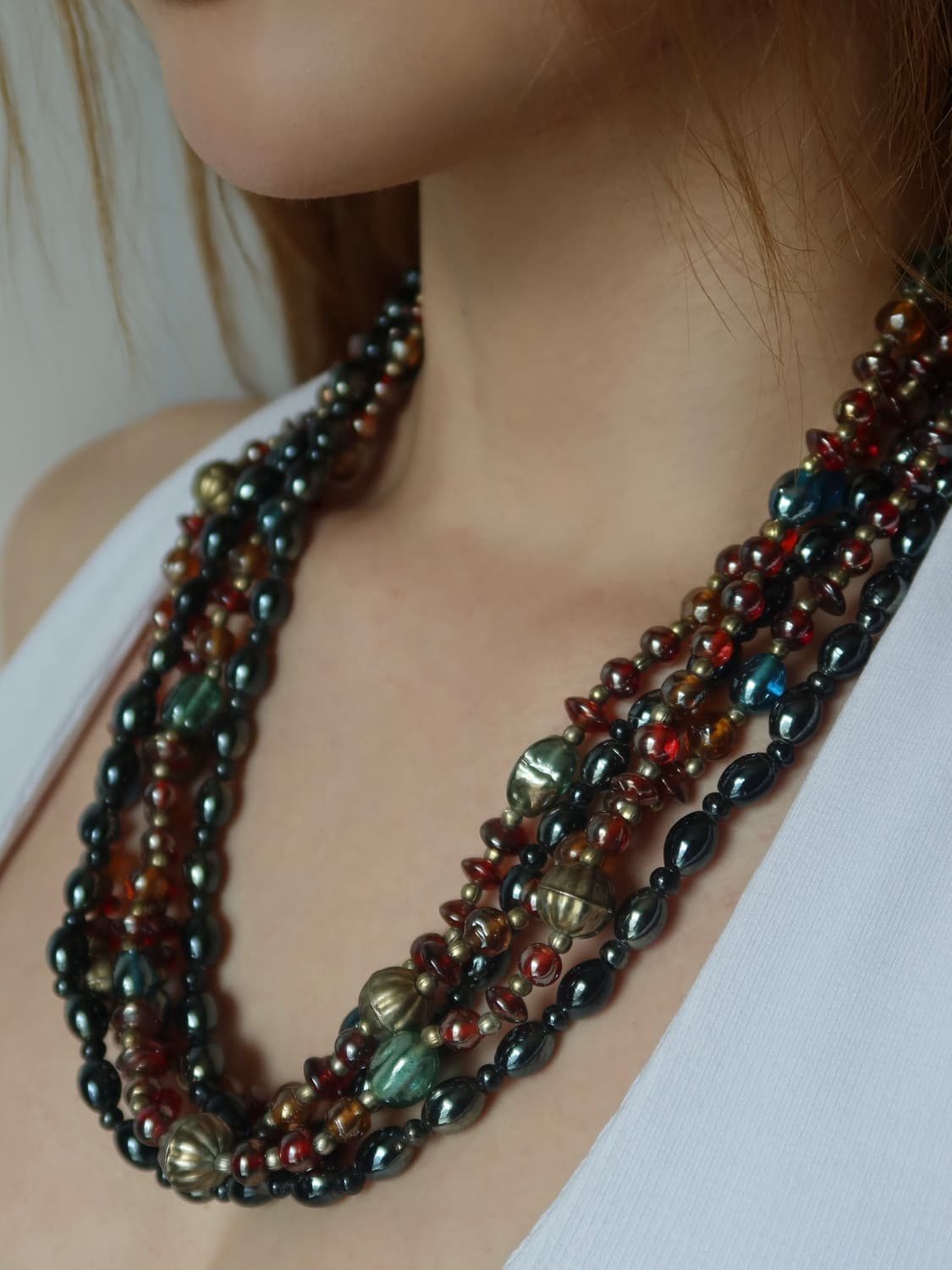 multi-strand metallic bead necklace 상품이미지3