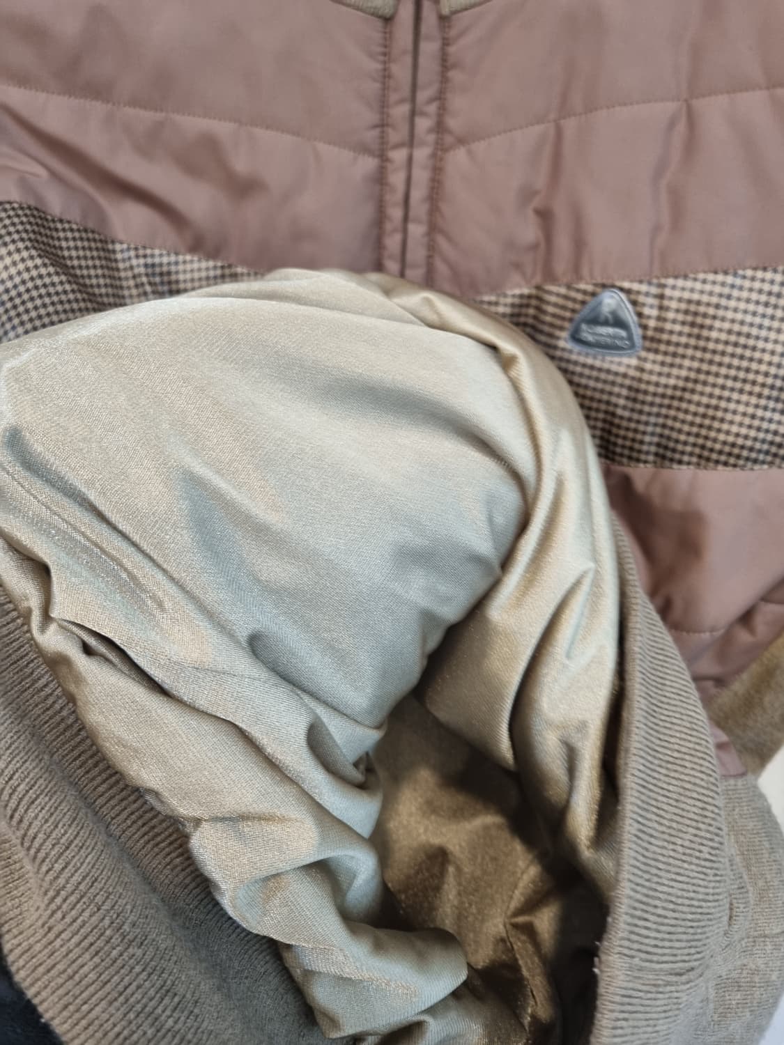 로베르타 방풍 반집업 니트 100 상품이미지5