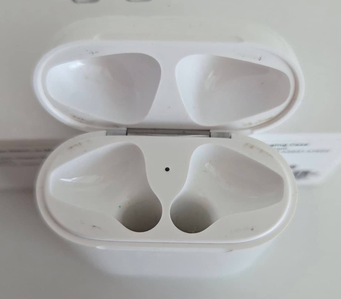 애플 에어팟 2세대 MV7N2AM/A 상품이미지7