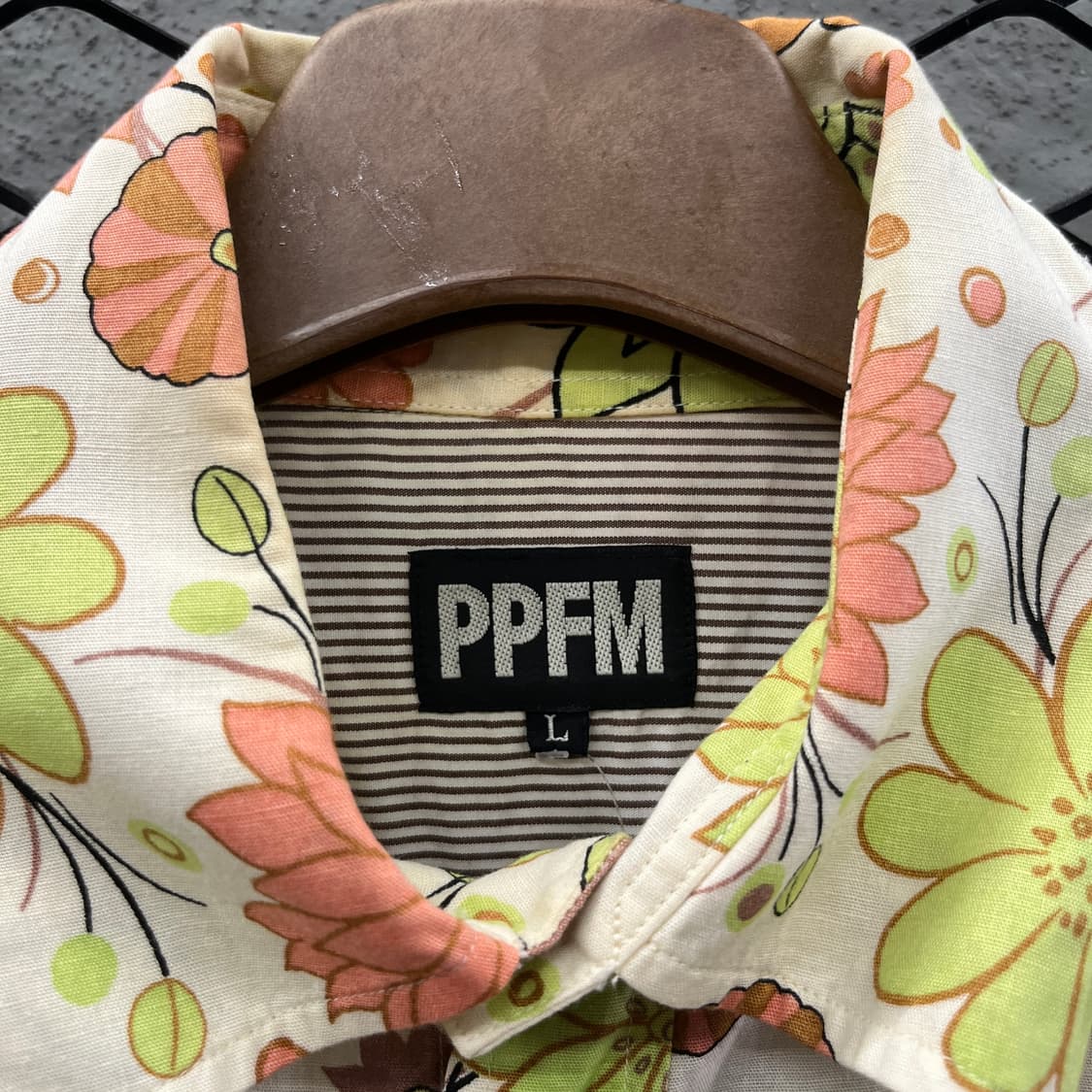 PPFM 긴팔 셔츠 플로럴 플라워 패턴 원포켓 디테일 카라넥 그린 핑크 상품이미지6
