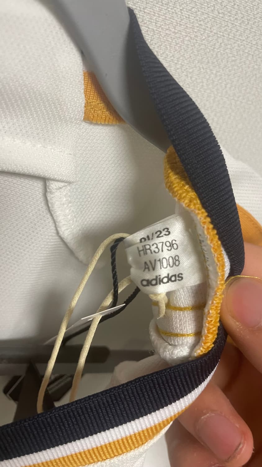 [택체 상품] 23-24 레알마드리드 비니시우스 유니폼 상품이미지4