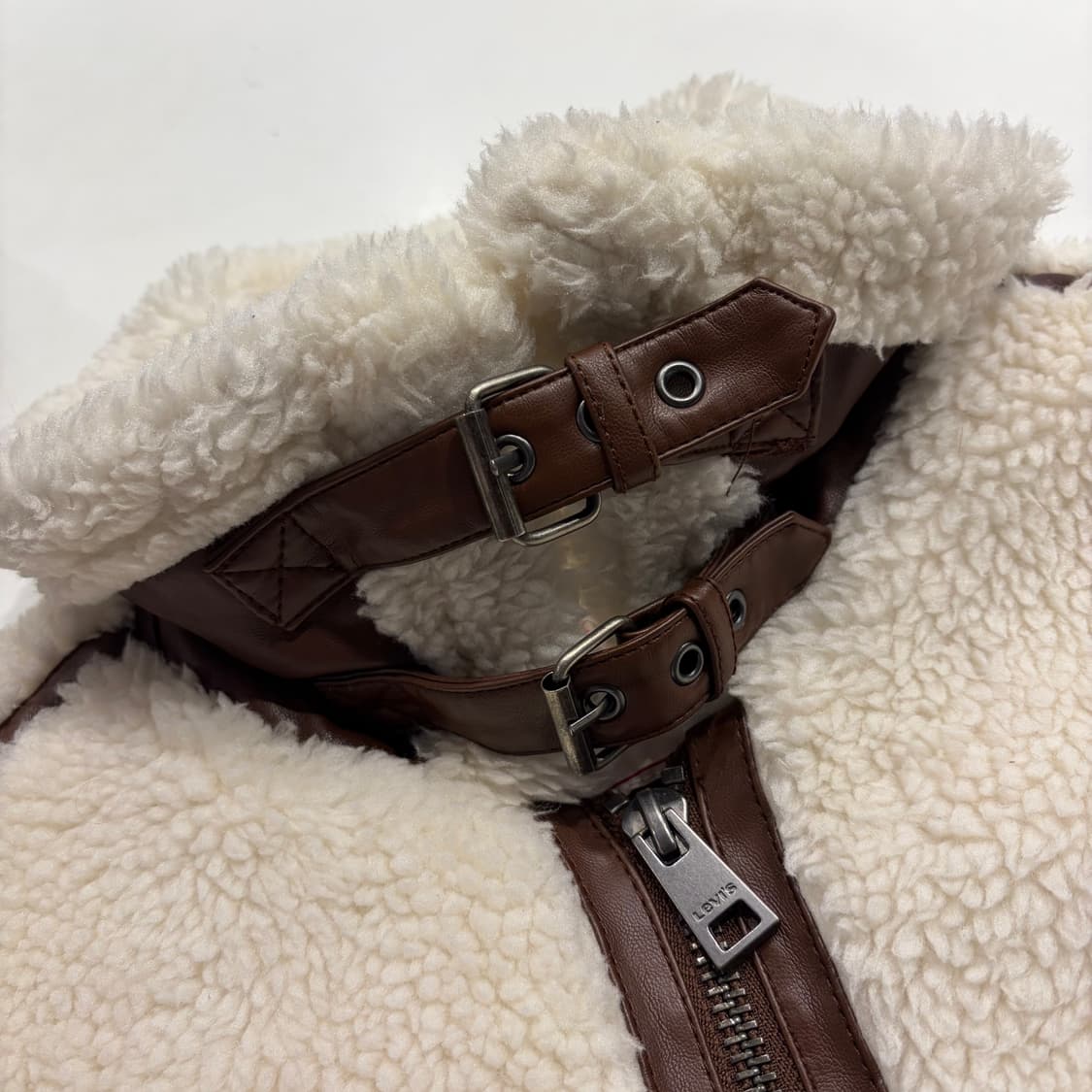 [S] 리바이스 양털 보아 퍼 자켓 화이트 브라운 B633 상품이미지5
