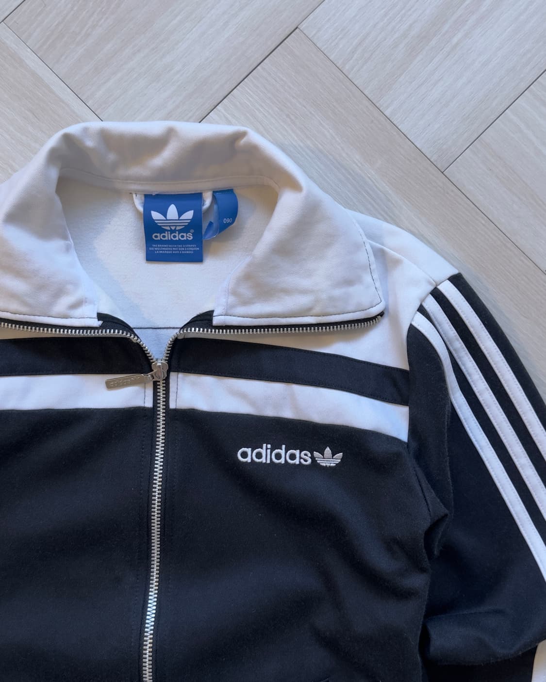 [Adidas] Track Jacket 상품이미지3