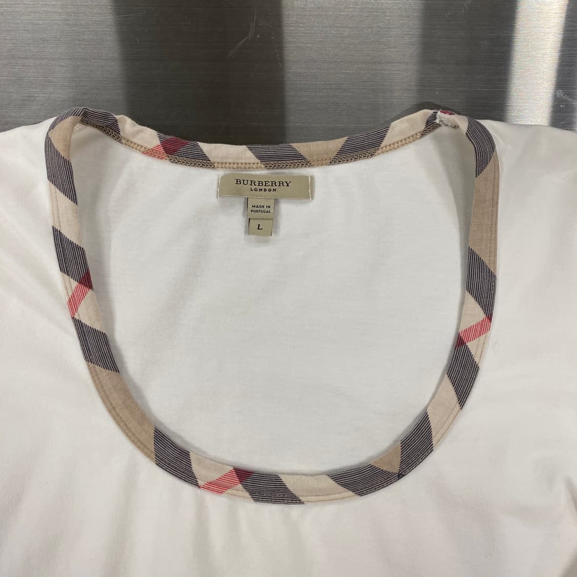 버버리 티셔츠 상품이미지2
