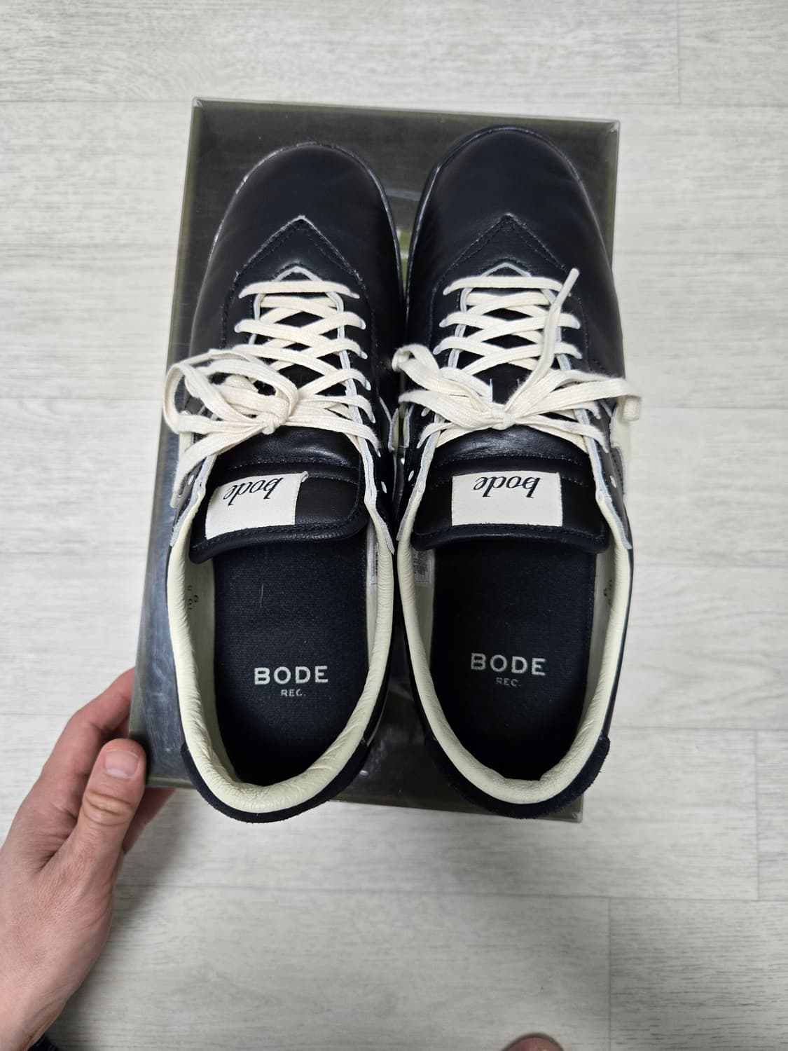 나이키 x 보디 아스트로그래버 SP 블랙 앤 코코넛 밀크 270팝니다 상품이미지3