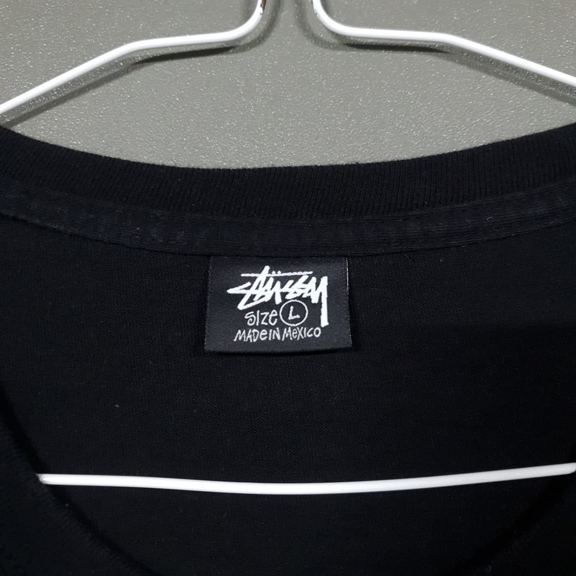 정품 L (100) 스투시 후면 빅로고 베이직 크루넥 반팔 티셔츠 블랙 상품이미지5