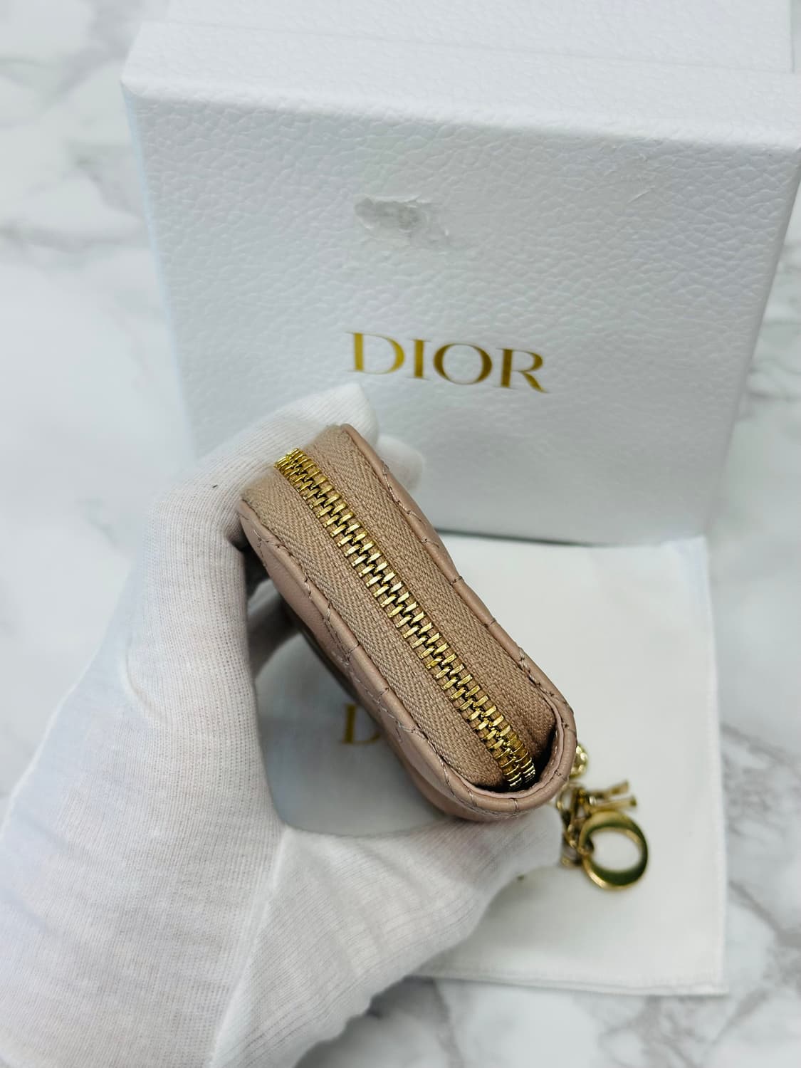 디올 레이디 하트 스티치 카드지갑 상품이미지5