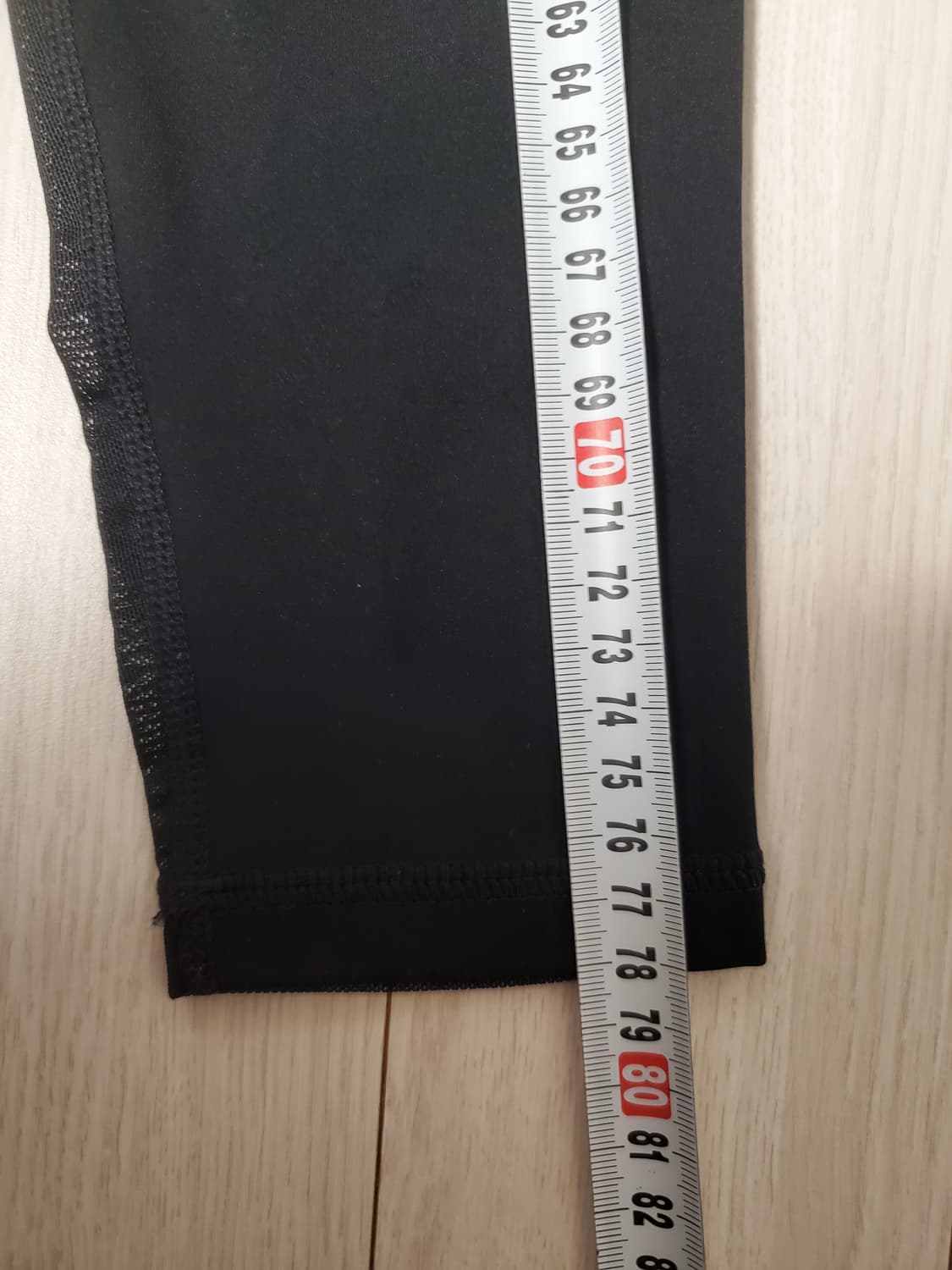 새상품급)나이키 프로 365 타이츠 CZ9780-010 사이즈m

몇번  상품이미지3