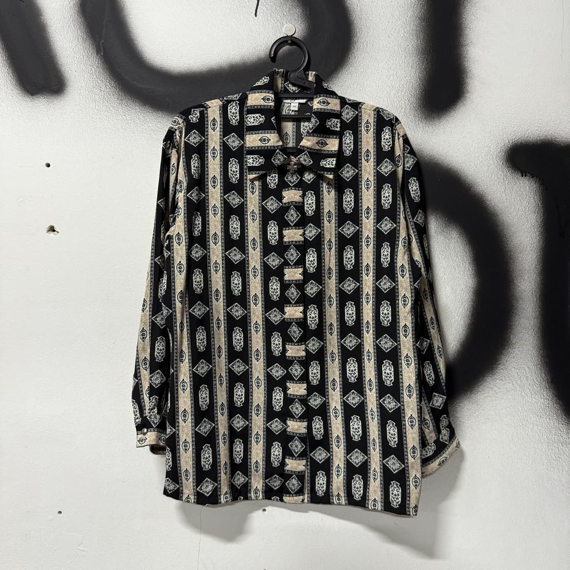 VTG 빈티지 에스닉 스타일 스트라이프 패턴 히든 스냅 셔츠 상품이미지1