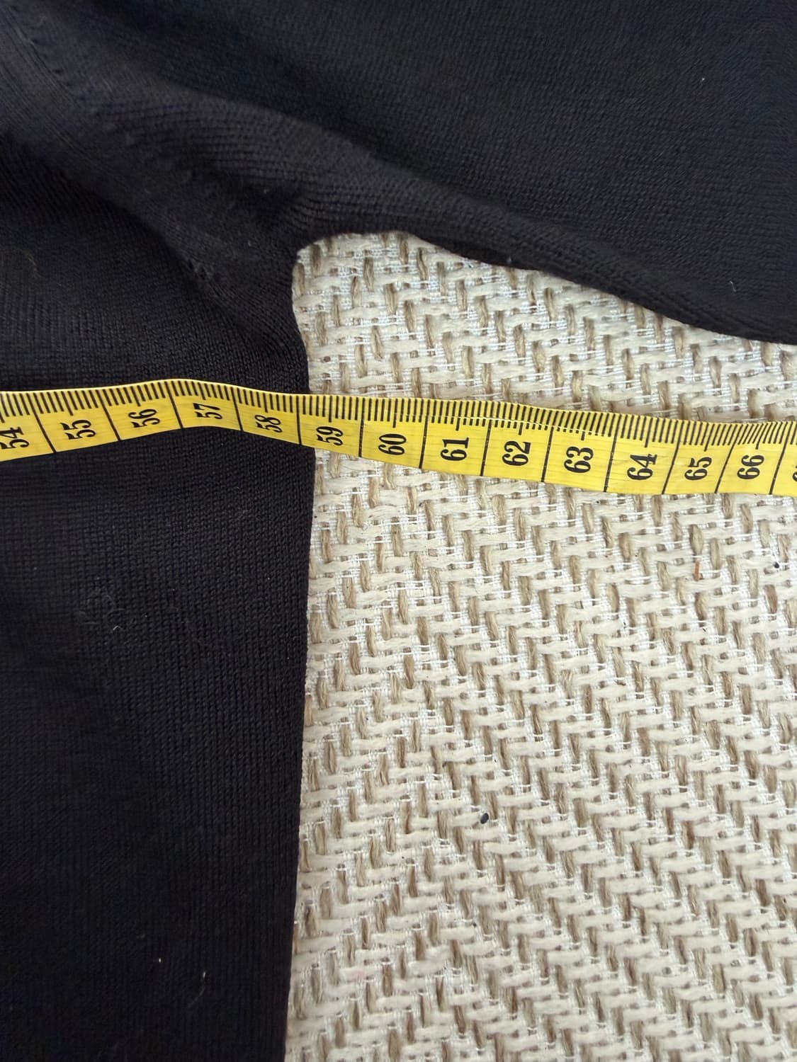 정품) 페라가모 남성 간치니 블랙 집업 니트 집업 XL 상품이미지7