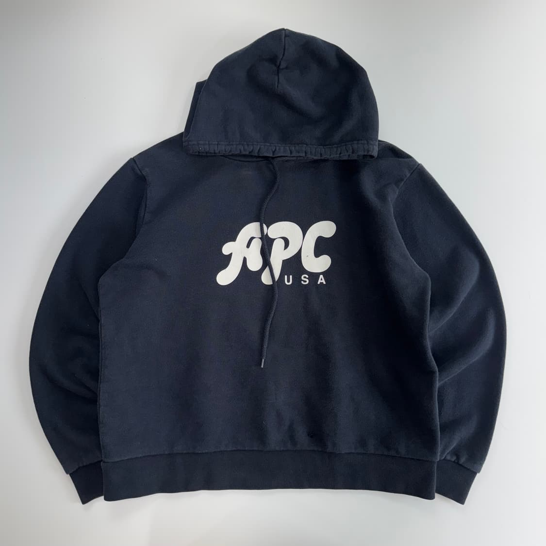 A.P.C 아페쎄 화이트 로고 네이비 후드티 상품이미지3