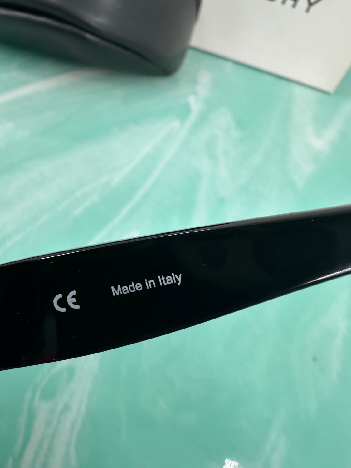 [새상품 무료배송] 지방시 Made in Italy 선글라스 상품이미지6