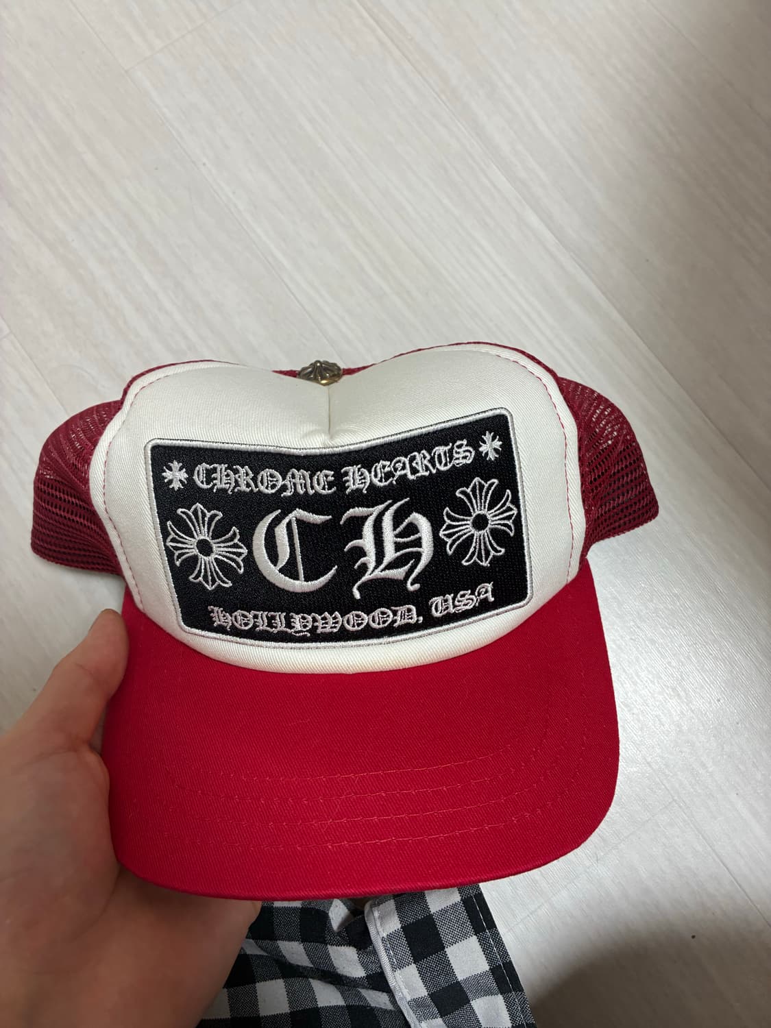 크롬하츠 CH 매쉬트러커 캡 레드 상품이미지1