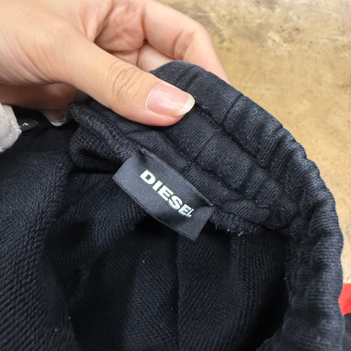 [정품/14] 디젤 로고 프린트 스웻팬츠 b8 상품이미지4