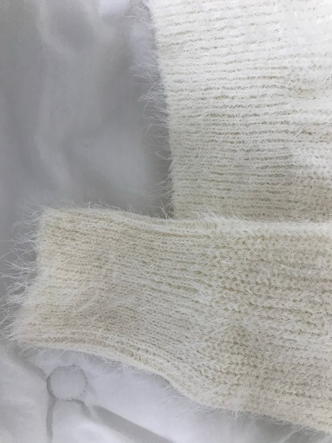 헤어리 보트넥 니트 상품이미지3