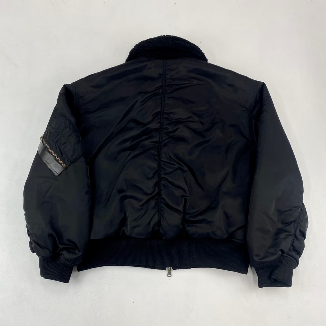 쿠어 CWU 리버시블 플라이트 봄버 V.2 블랙 (100) 상품이미지3