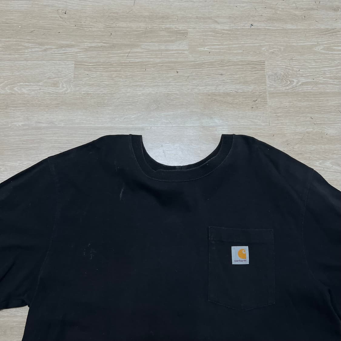 칼하트 WIP 오리지널 핏 체스트 포켓 반팔 티셔츠 [블랙] L/100 상품이미지2