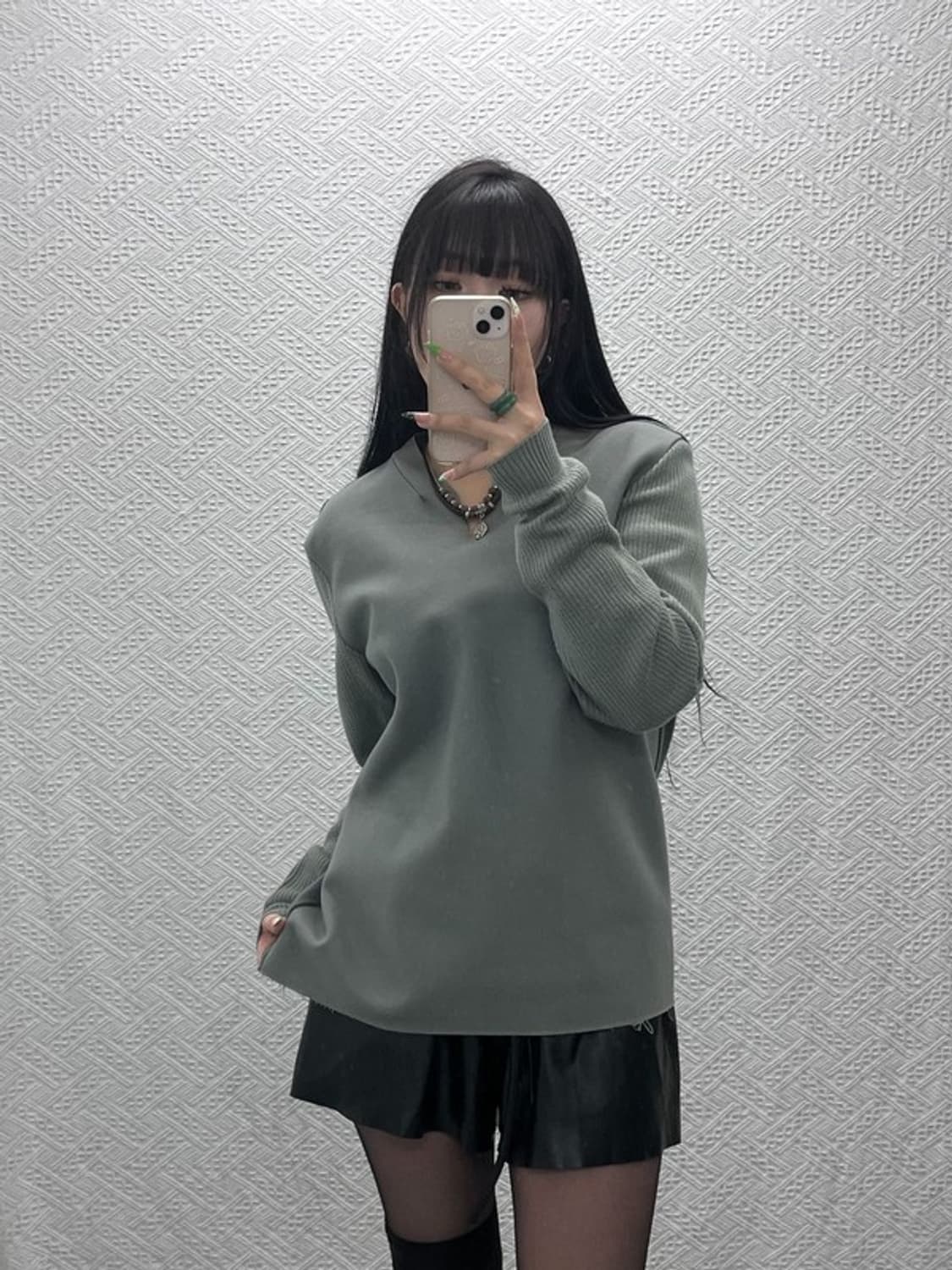 솔리드옴므 한섬 모던시크 울캐시미어 펠트 니트 맨투맨 50 C09267 상품이미지1