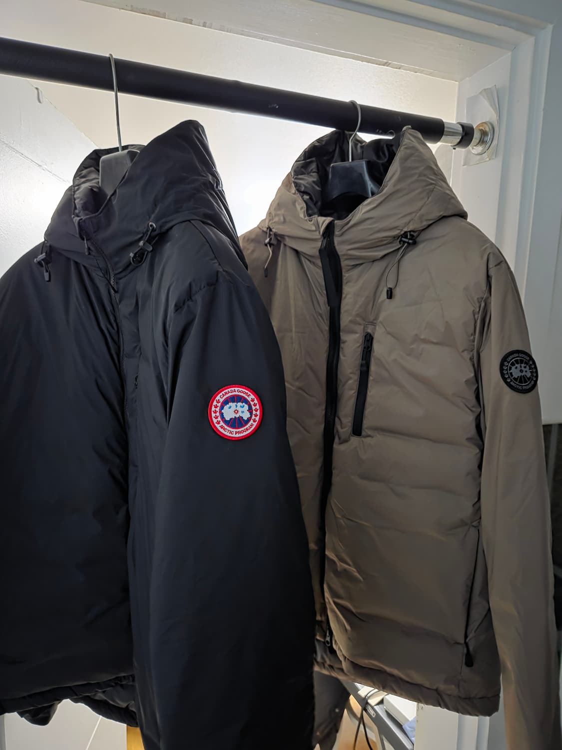 L (새상품) 25FW 캐나다구스 롯지 후디 상품이미지3