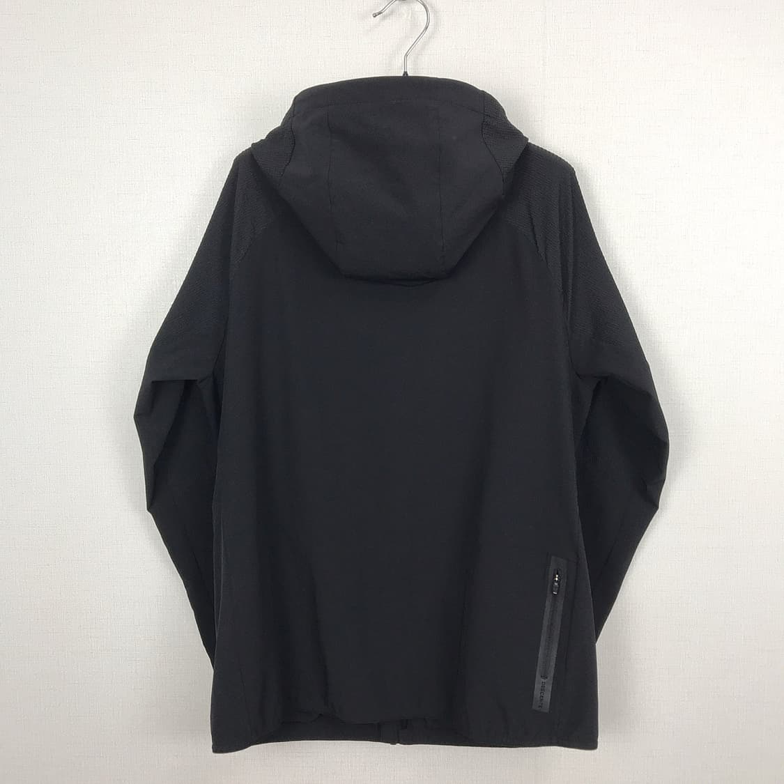 데상트 라이딩 후드형 바람막이 자켓 남성L (100) 상품이미지7