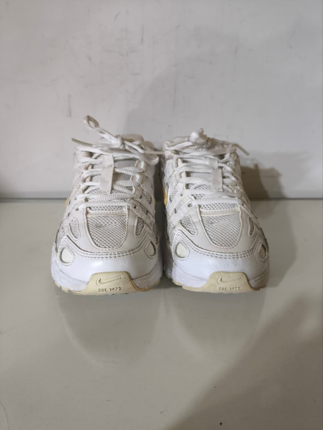 245mm 나이키 p-6000 운동화 상품이미지3