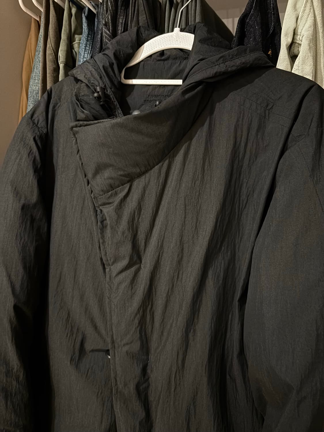 누마레 ee 패딩 M 상품이미지2